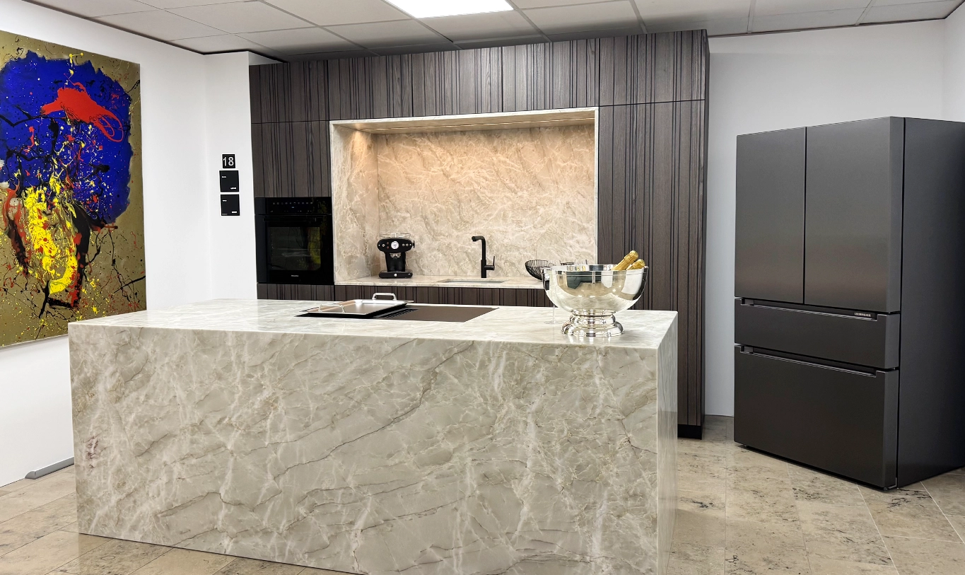 LEICHT Sirius Ikono bei Die Küche Anders in Idstein