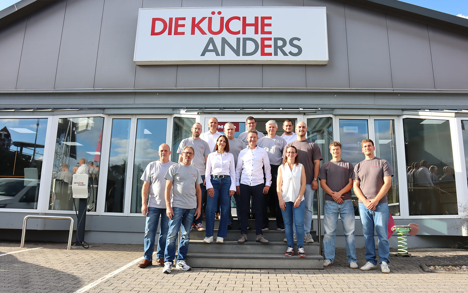 Die Küche Anders - Ihr kompetentes Team für Küchenplanung, Küchendesign und saubere Montage